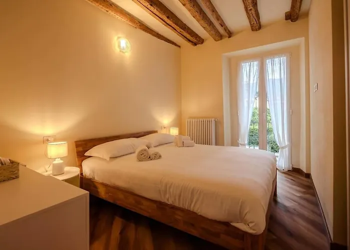 Casa Regina Margherita - Lussuoso Vista Con Parcheggio E Aria Condizionata