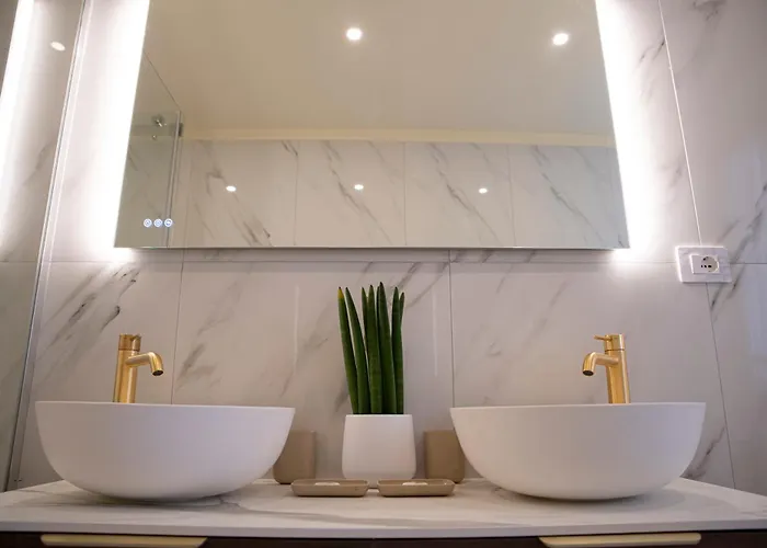 Casa Regina Margherita - Lussuoso Vista Con Parcheggio E Aria Condizionata Daire *